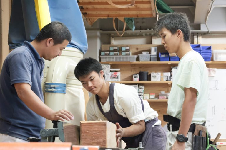 【宮大工になりたい方必見】伝統を守る宮大工の仕事内容徹底解説 | 宮大工 学校 大阪 一般社団法人 宮大工養成塾